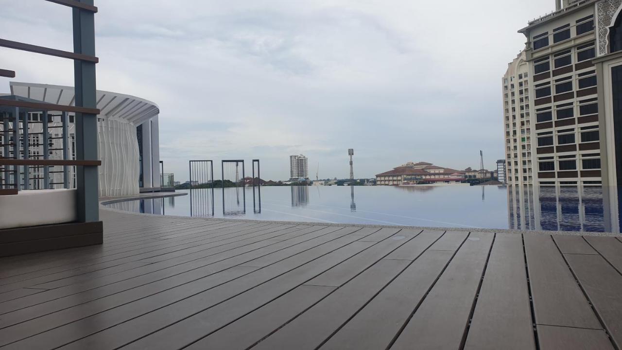 Prestige Troika Luxury Stay Kota Bharu Exteriér fotografie
