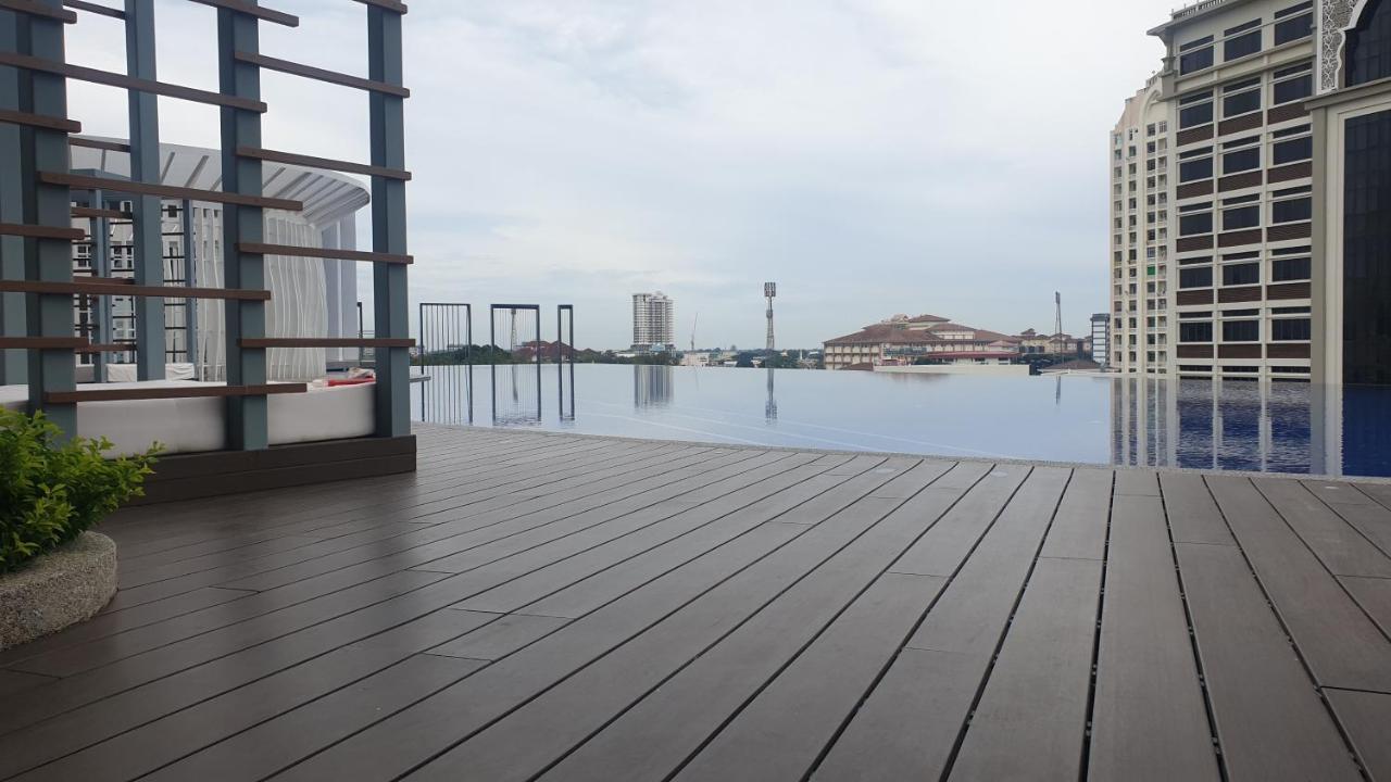 Prestige Troika Luxury Stay Kota Bharu Exteriér fotografie